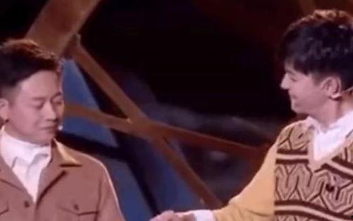 官员吃瓜事件视频大全,揭秘官场众生相