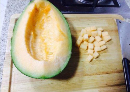 大笨象吃哈密瓜,一场味蕾与自然的邂逅